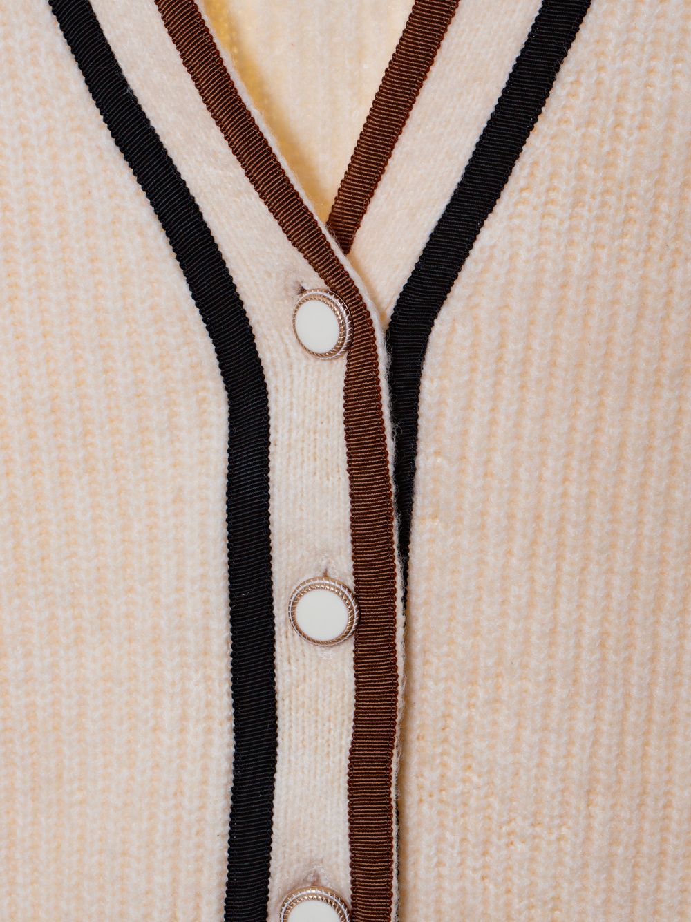 Ecru knit cardy