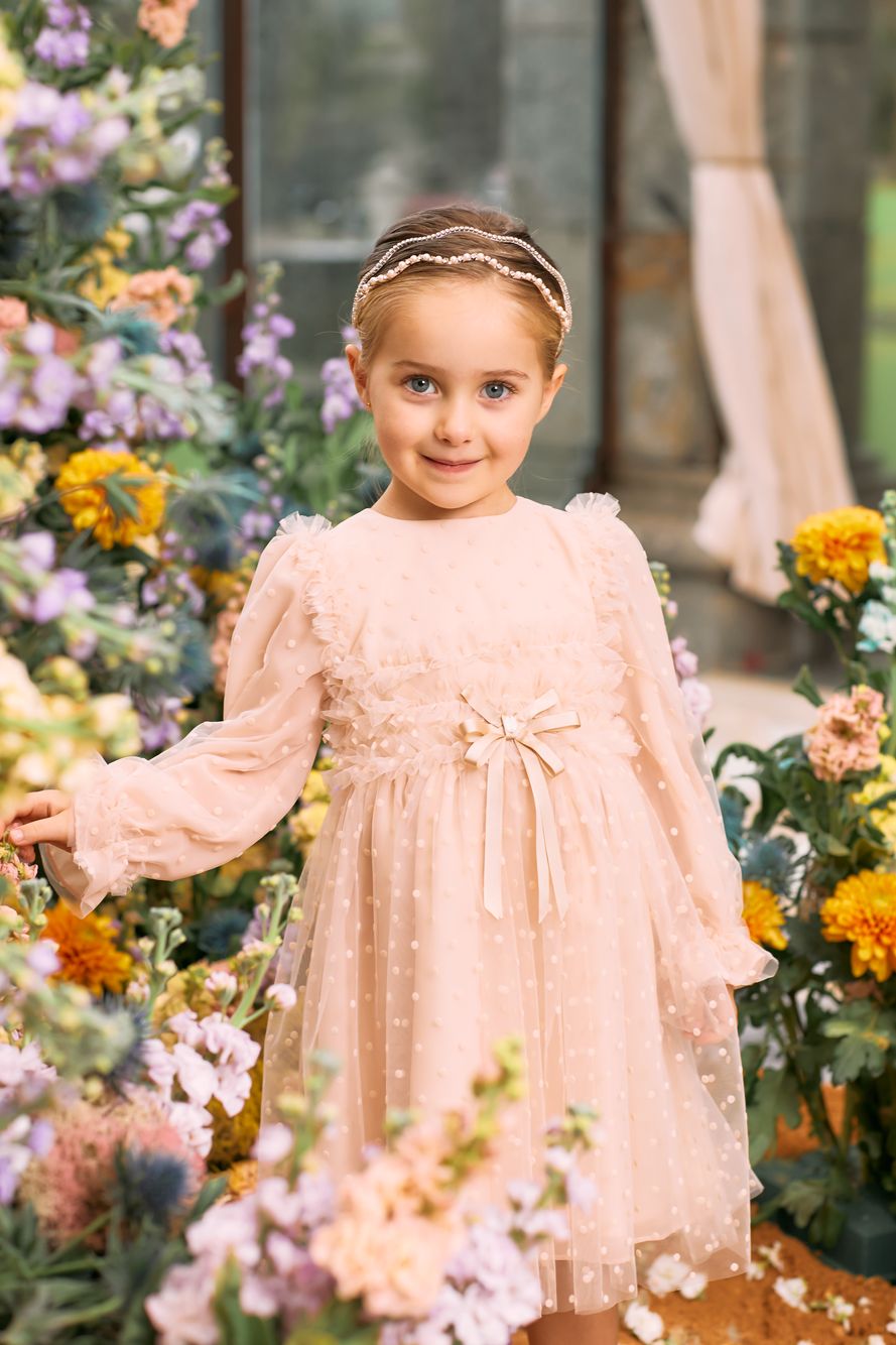 Beige tulle and chiffon dress