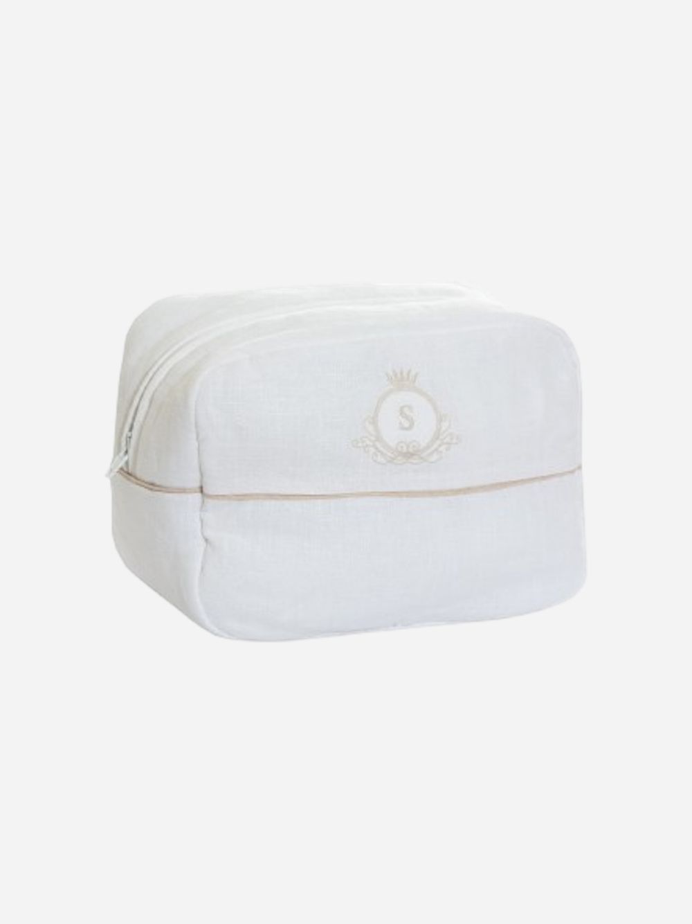 White linen nécessaire