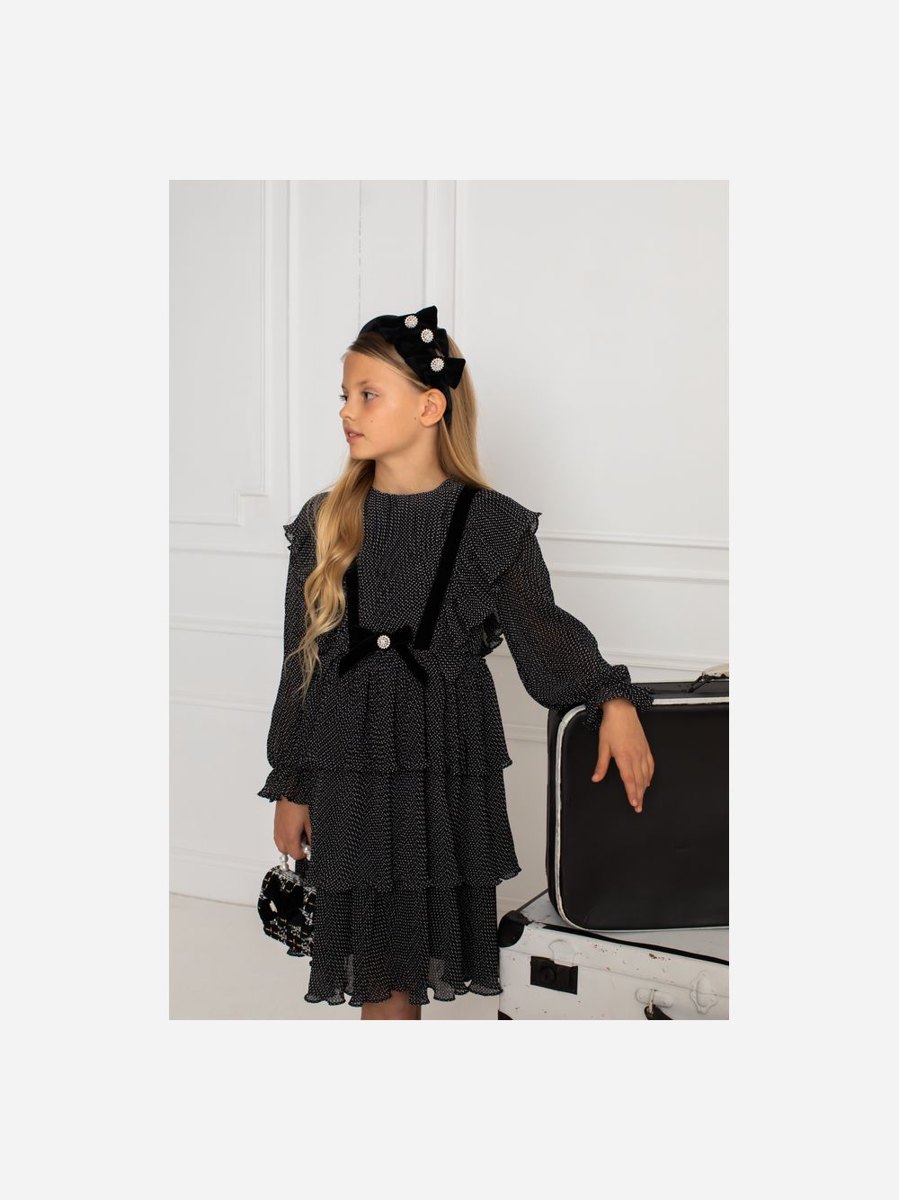 Black velvet bow headband