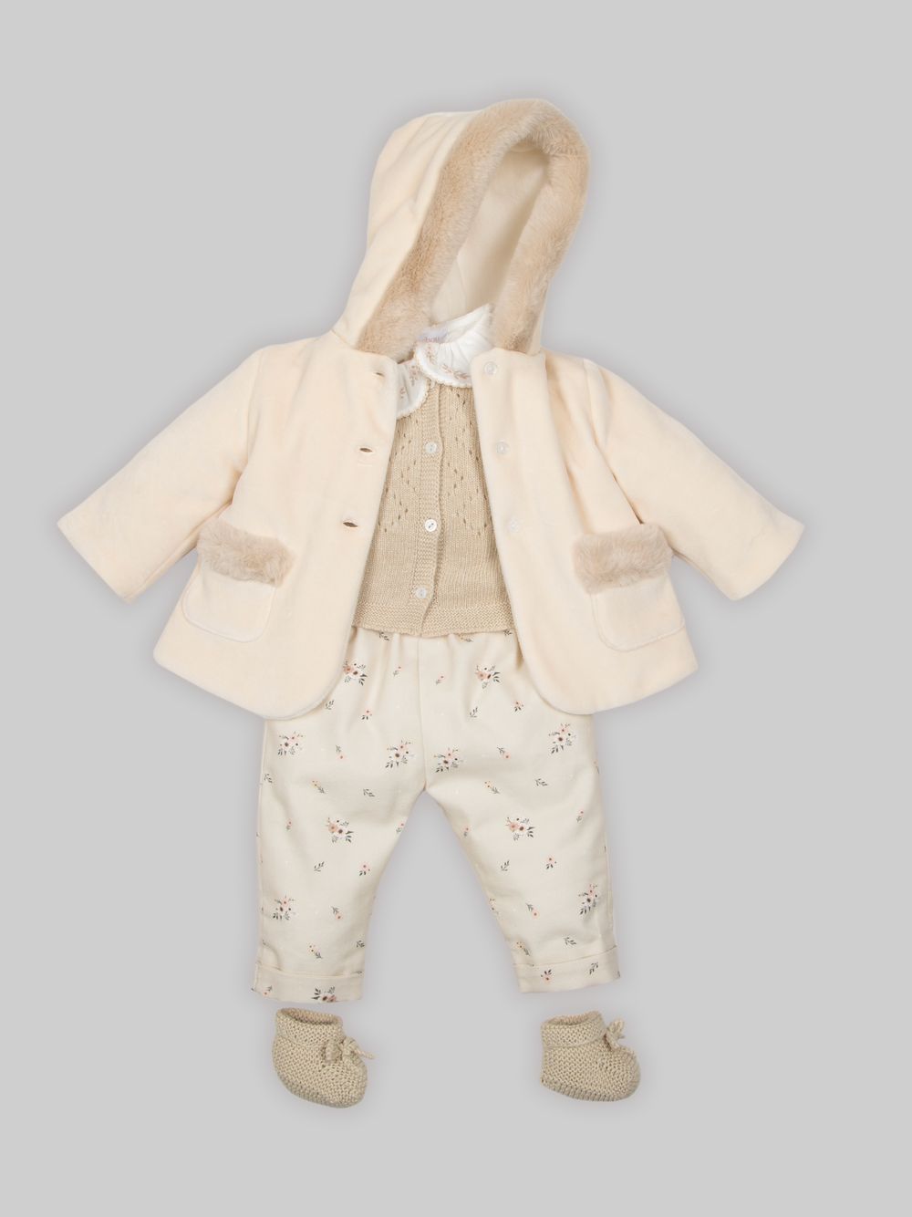 Velour coat with fur trim