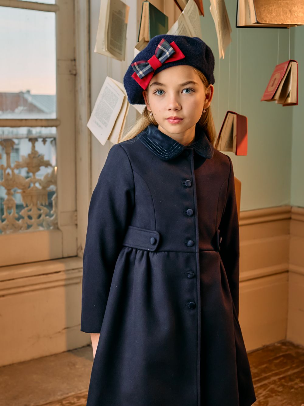 Navy Blue beret with tartan bow
