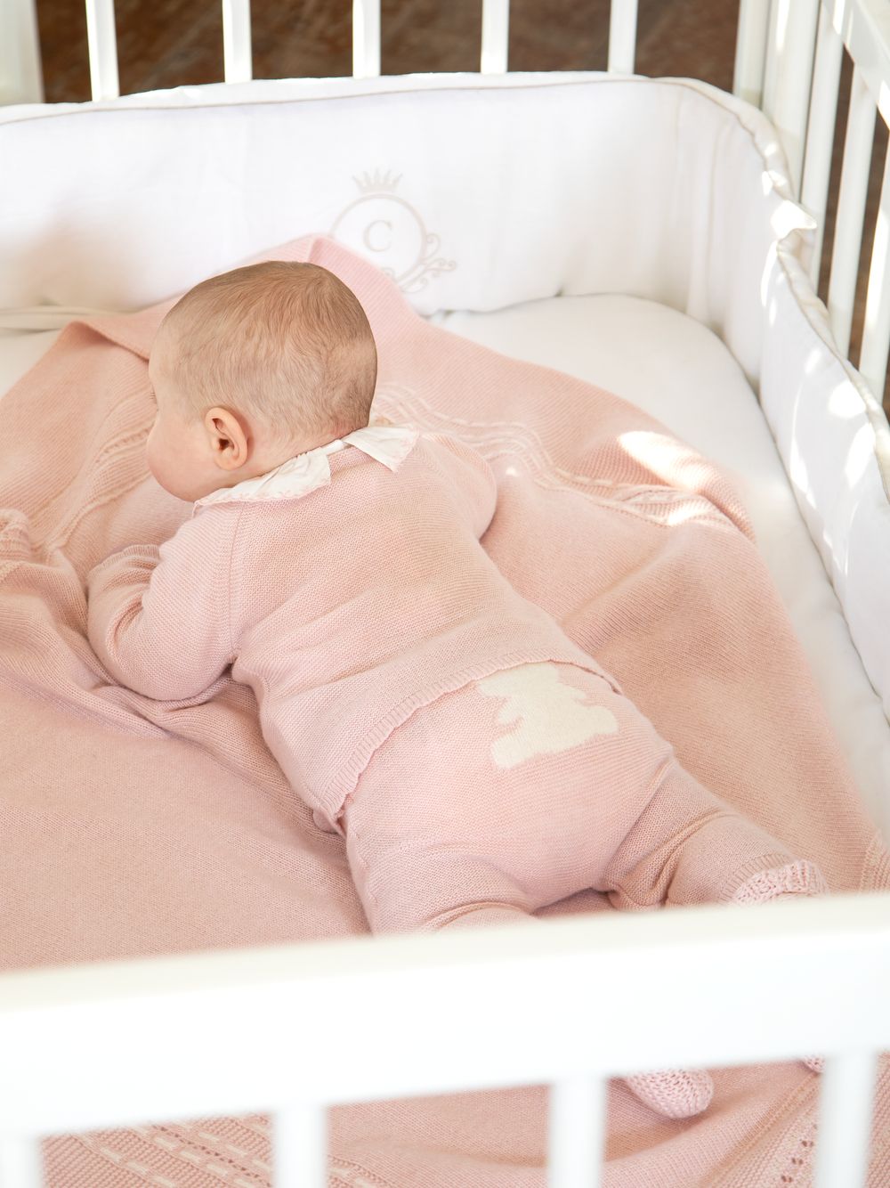 Pink knit pants with back detail
