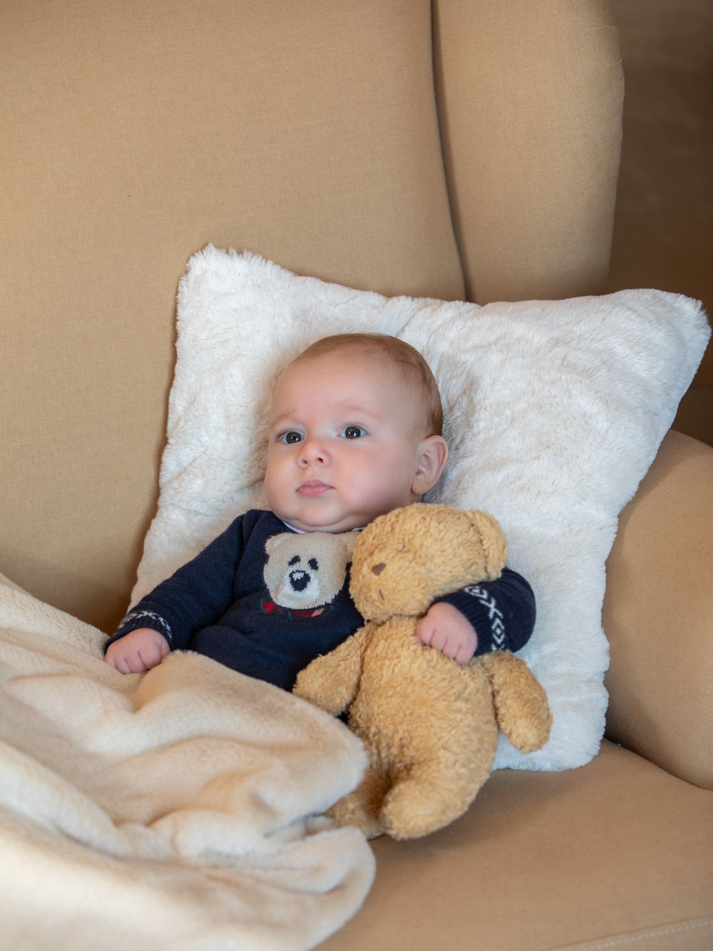 Marine knit bear babygrow