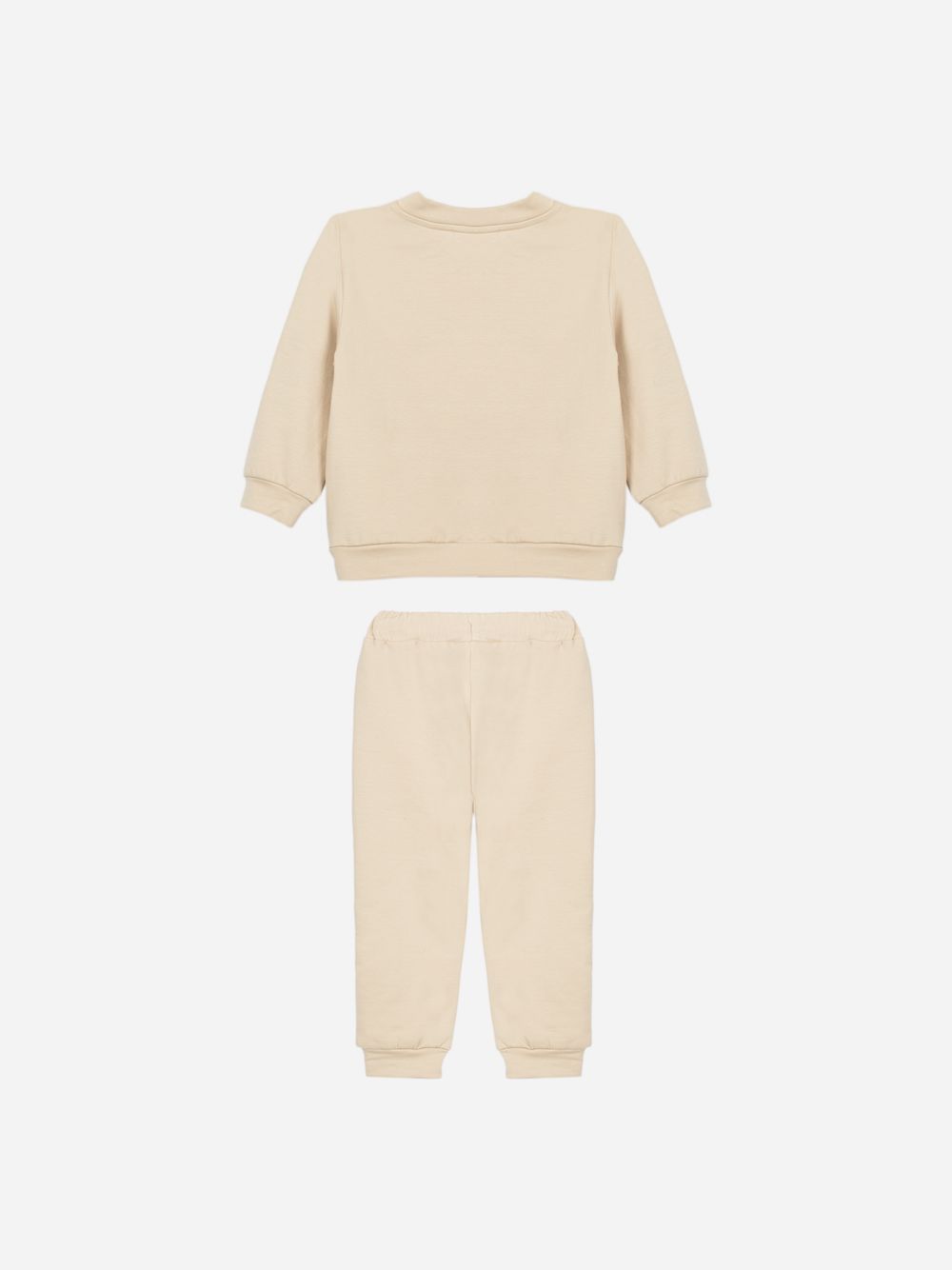 Beige set with a simple design