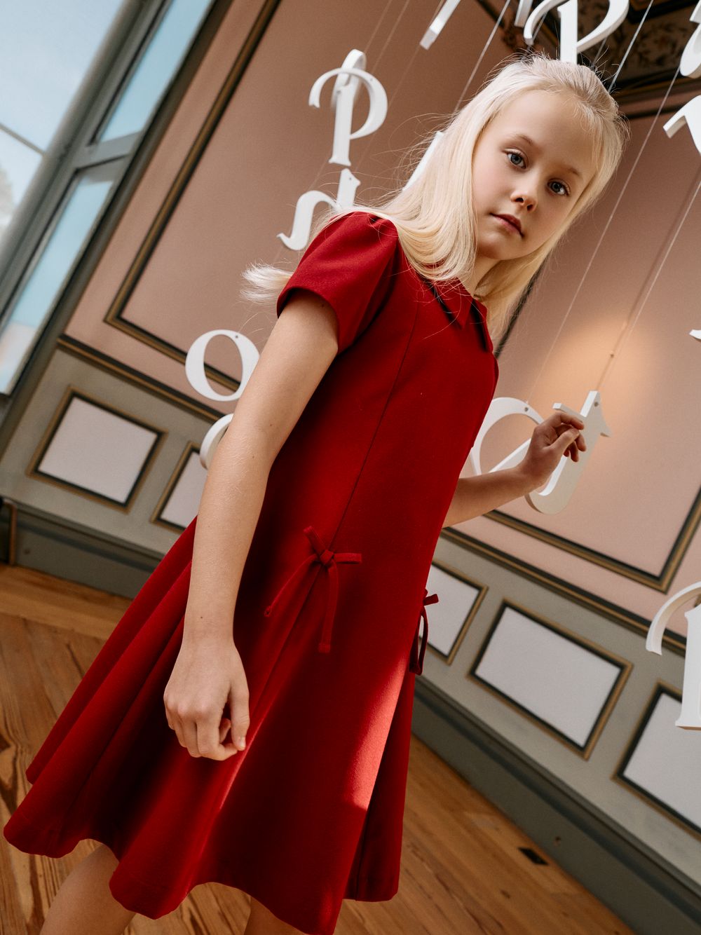 Elegant red dress for girls