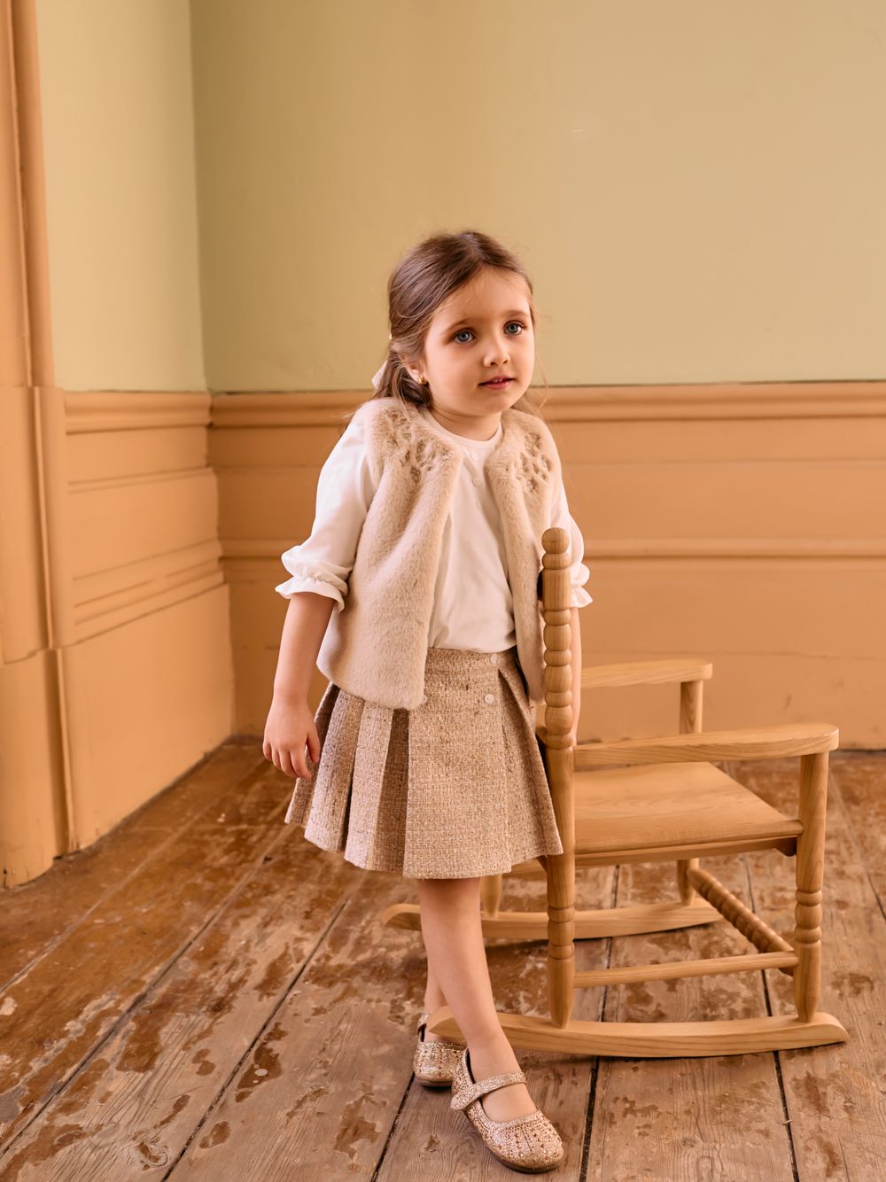 Beige tweed skirt