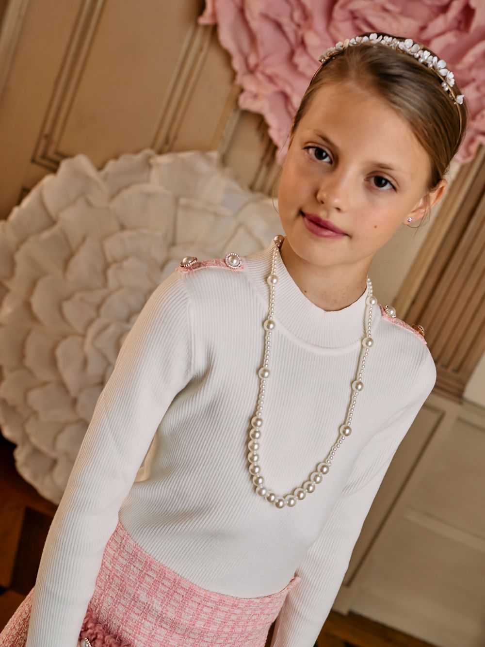 Ivory sweater with epaulettes